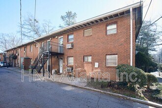 2157 Lenox Rd NE in Atlanta, GA - Foto de edificio - Building Photo