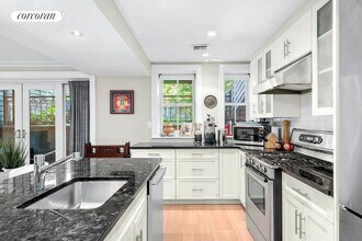 275 Washington Ave in Brooklyn, NY - Building Photo - Building Photo