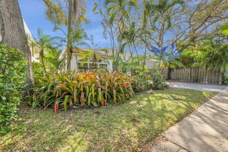 1004 NE 3rd St in Fort Lauderdale, FL - Building Photo - Building Photo