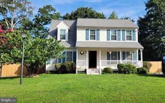 11910 Hunting Ridge Dr in Fredericksburg, VA - Building Photo