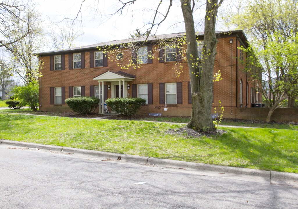133-137 Georgetown Dr in Columbus, OH - Foto de edificio
