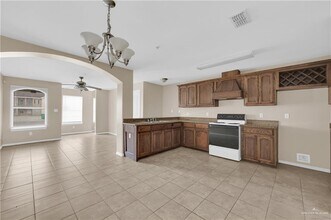 15 West Dr in Pharr, TX - Building Photo - Building Photo