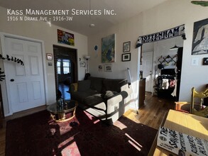 1916 N Drake Ave in Chicago, IL - Building Photo - Building Photo