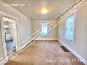 2734 Minot Ave in Cincinnati, OH - Building Photo - Building Photo
