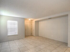 1123 Sunray Ct in Jacksonville, FL - Building Photo - Building Photo