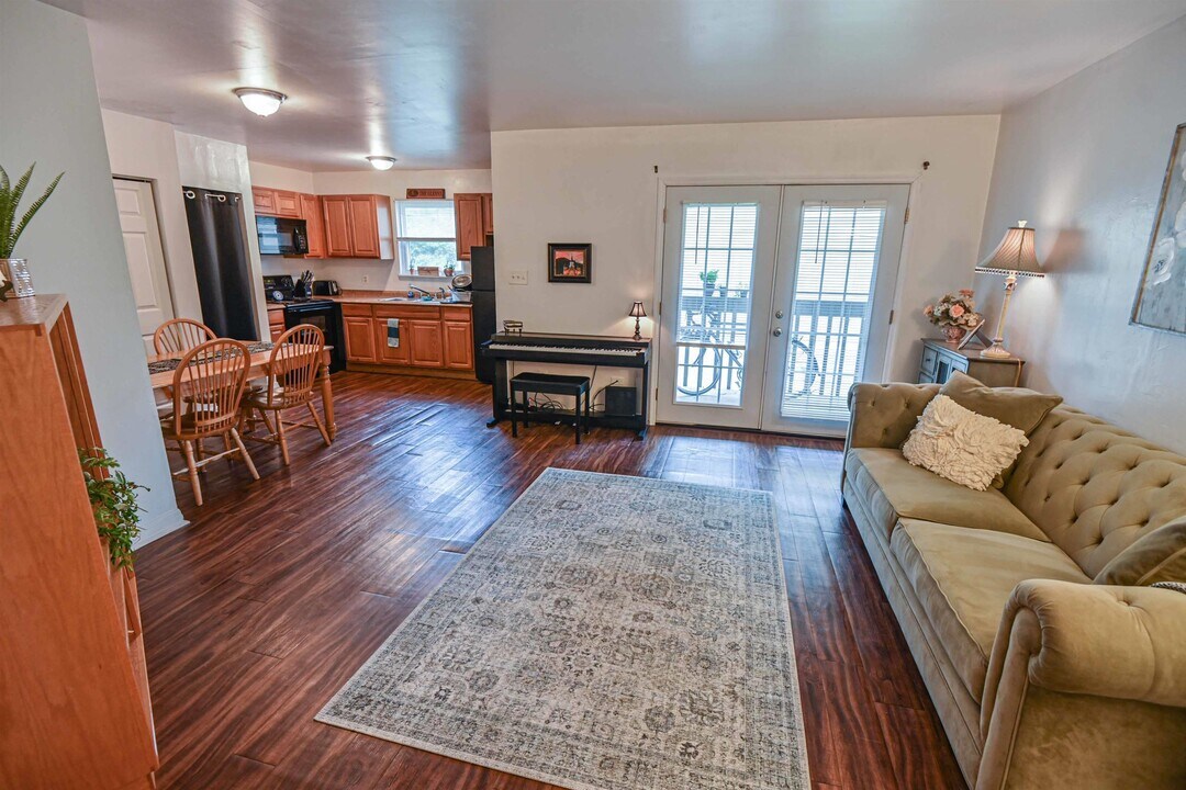 813 California St in Tallahassee, FL - Building Photo