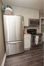 1905 44th Ave NE in Minneapolis, MN - Building Photo - Building Photo