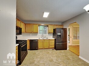6451 Michell Way in Douglasville, GA - Building Photo - Building Photo