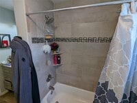 4604 Gunter St photo'