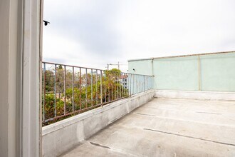 2311 Hearst Ave-Unit -2309 Hearst in Berkeley, CA - Building Photo - Building Photo