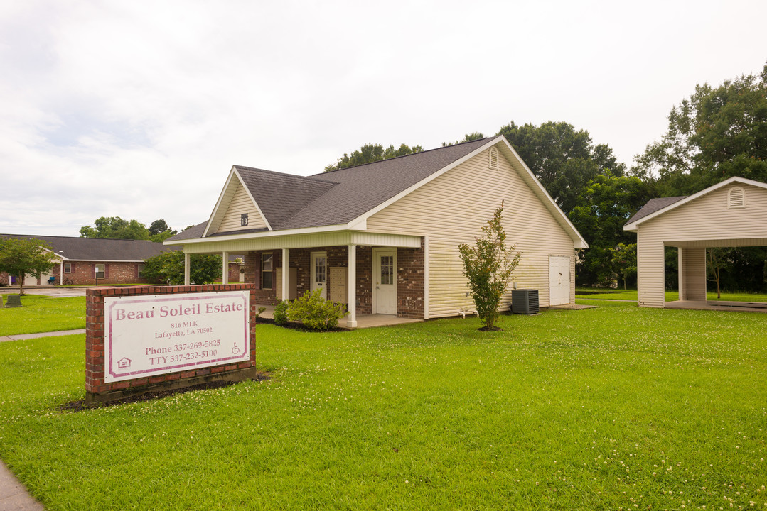 Beau Soleil Place in Lafayette, LA - Building Photo