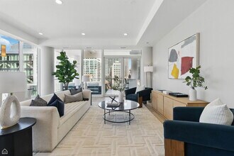 146 W Erie St in Chicago, IL - Building Photo - Building Photo