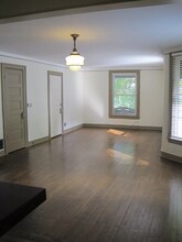726 Lake Dr SE in Grand Rapids, MI - Building Photo - Building Photo