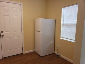 3025 Myers St-Unit -C in Oroville, CA - Building Photo - Building Photo