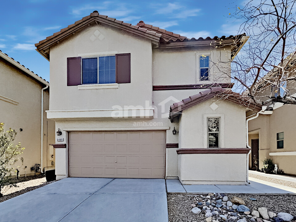 6489 Holyrod Park Ct in Las Vegas, NV - Building Photo