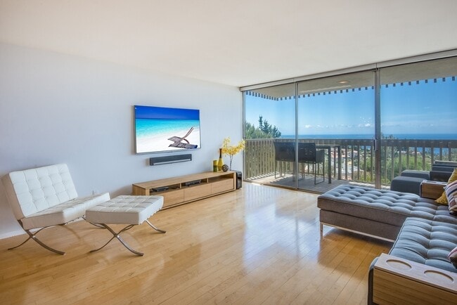 property at 6542 Ocean Crest Dr