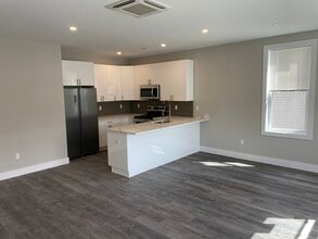 32 Norwood St in Boston, MA - Building Photo - Building Photo