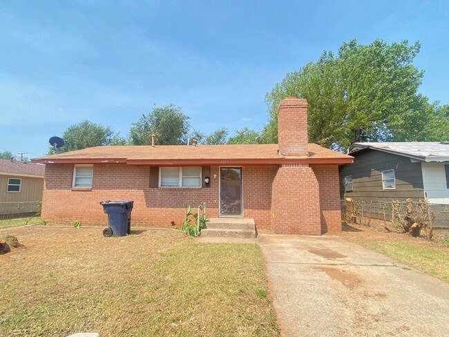 property at 6617 S Phillips Ave