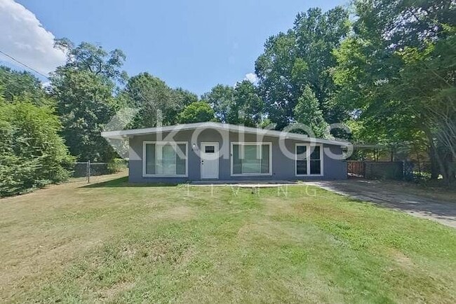 property at 1008 Woodburn Dr