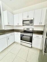 10321 Trumpet Honeysuckle Wy in San Antonio, FL - Building Photo - Building Photo