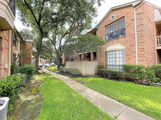 property at 2255 Braeswood Park Dr