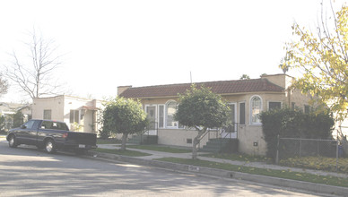 4936 Stratford Rd in Los Angeles, CA - Building Photo - Building Photo