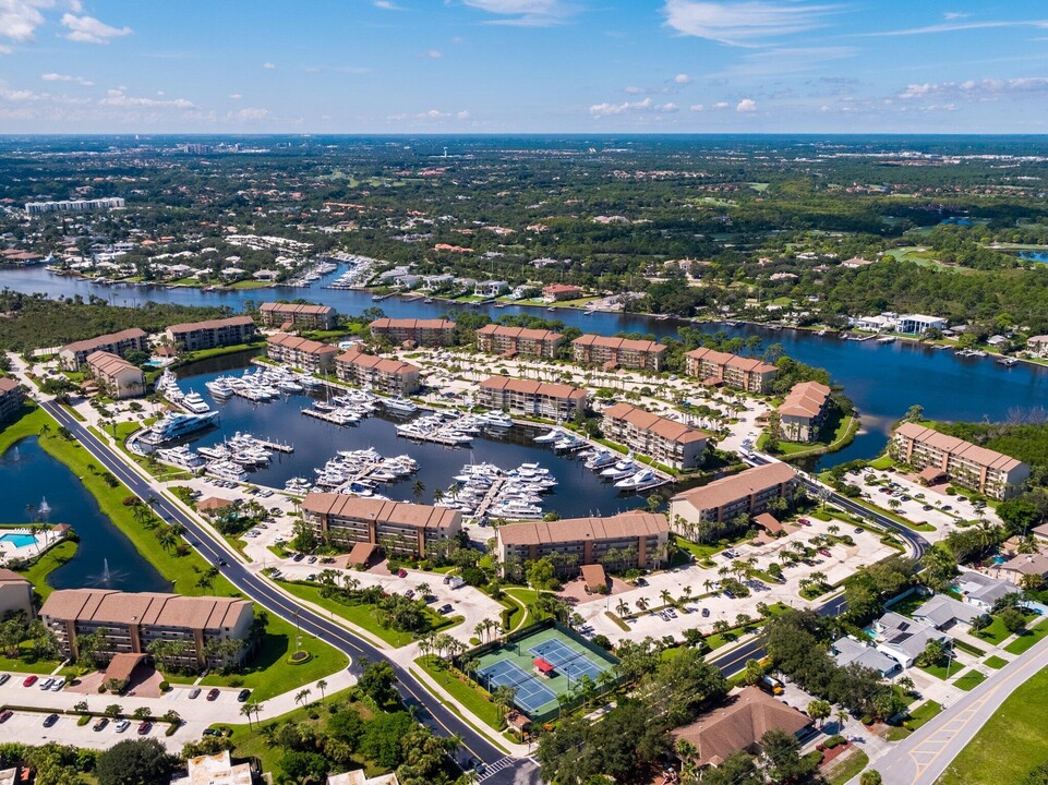 1401 Tidal Pointe Blvd in Jupiter, FL - Building Photo