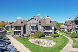 Westover Gardens Apartments in Denver, CO - Building Photo - Building Photo