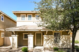 5819 E Harmony Ave in Mesa, AZ - Building Photo