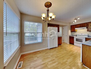 6800 Fereday Ct in Raleigh, NC - Foto de edificio - Building Photo