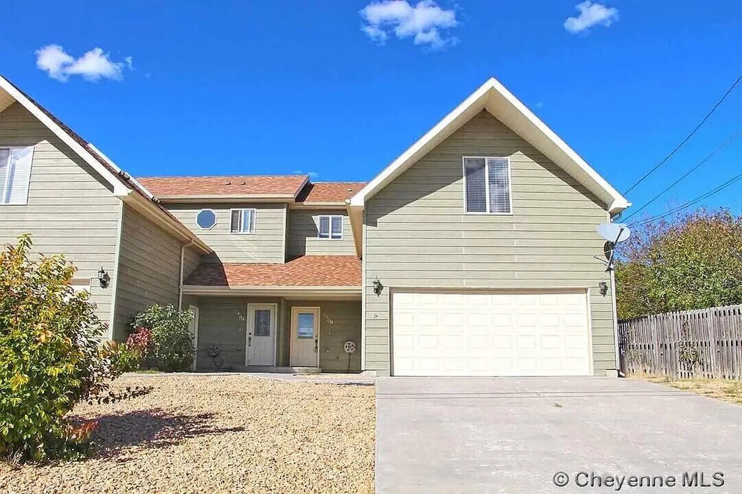4308 Cheyenne St in Cheyenne, WY - Building Photo