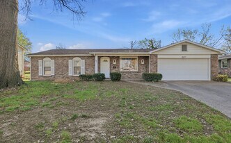 2212 Rose Dr in Columbia, MO - Building Photo