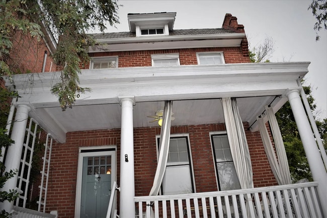 property at 2910 Idlewood Ave