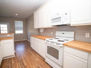 13147 Peppergate Ln in Houston, TX - Building Photo - Building Photo