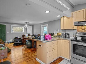 22 Third School St in Bristol, RI - Building Photo - Building Photo