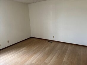 1338 N Washington Ave in Weatherford, OK - Building Photo - Building Photo