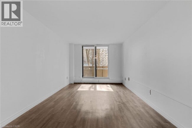 223 Jackson St W in Hamilton, ON - Building Photo - Building Photo