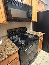 2955 Seven Pines Ln in Atlanta, GA - Building Photo - Building Photo