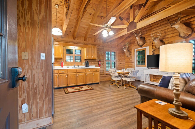 property at 1614 Oak Hill Rd