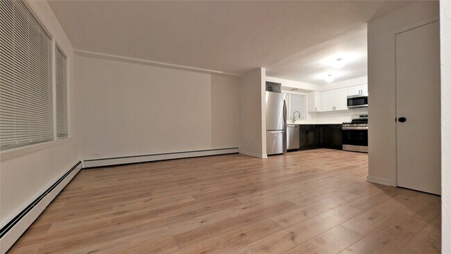 728 Mulford St in Evanston, IL - Foto de edificio - Building Photo