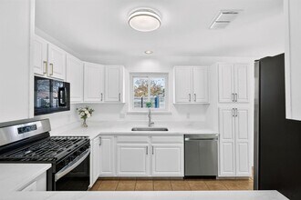 11507 Elk Park Cir in Austin, TX - Building Photo - Building Photo