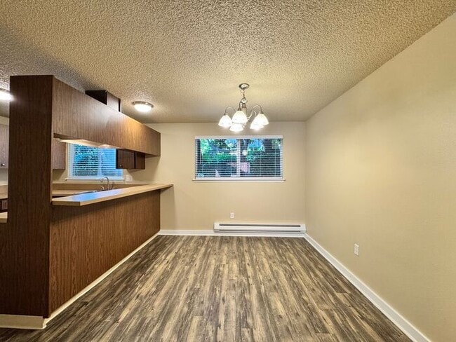 112 Regents Blvd in Fircrest, WA - Building Photo - Building Photo