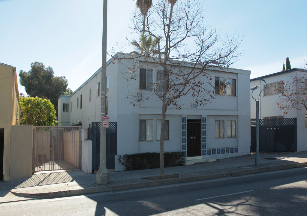 632 Pico Blvd in Santa Monica, CA - Building Photo