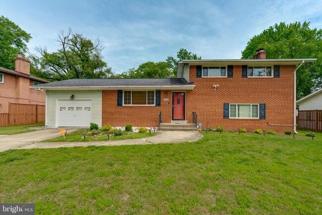 property at 7310 Wessex Dr