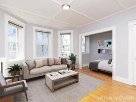 131 Park Dr in Boston, MA - Building Photo