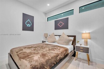 145 NW 51st St in Miami, FL - Building Photo - Building Photo