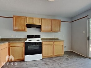 8407 Mescal Pass in San Antonio, TX - Foto de edificio - Building Photo