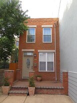 1639 Carpenter St in Philadelphia, PA - Building Photo