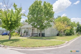 1002 S 13th St in Temple, TX - Building Photo - Building Photo