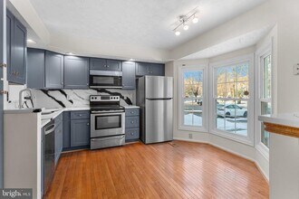 2126 Commissary Cir in Odenton, MD - Building Photo - Building Photo